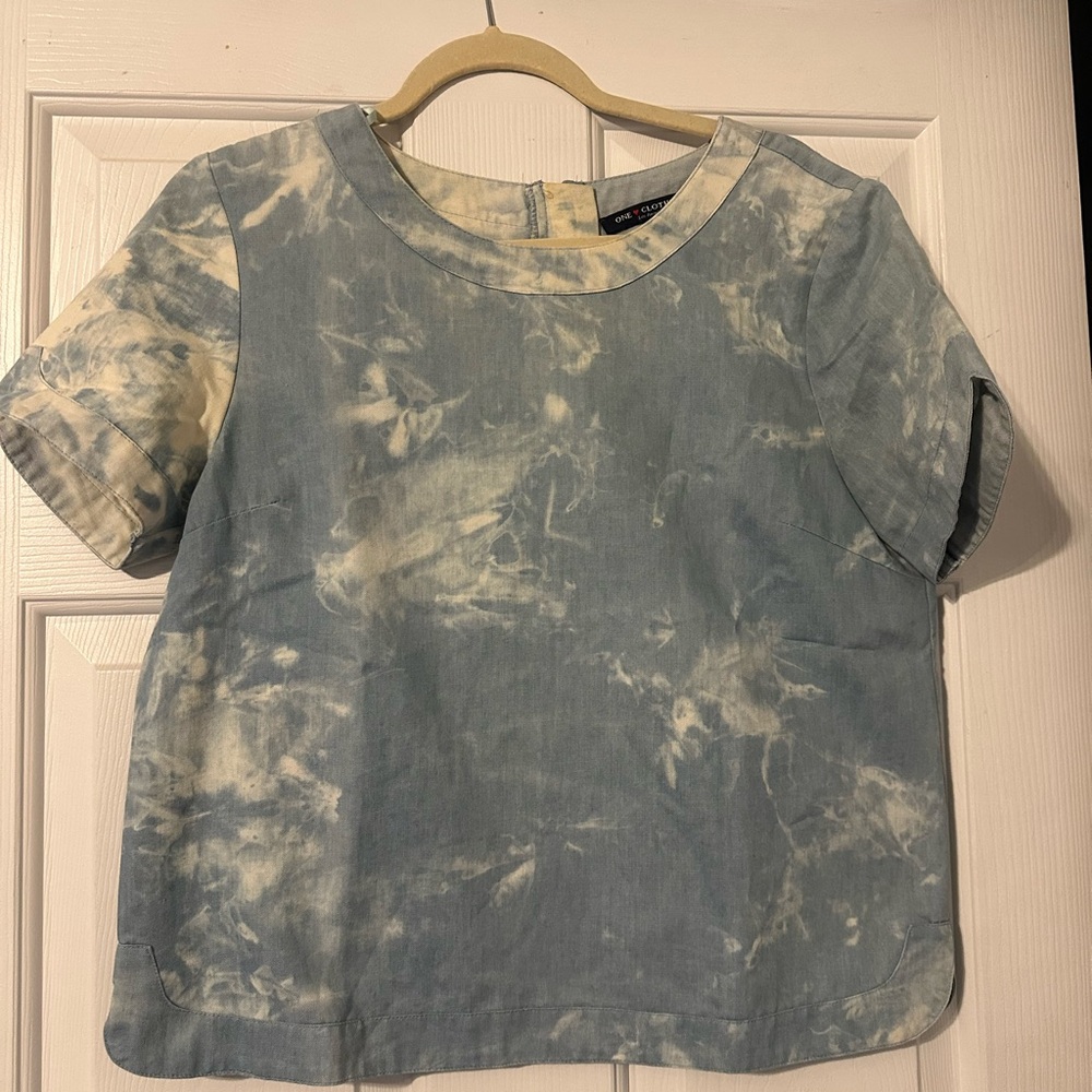 Blue Jean Tie-Dye Short Sleeve Top